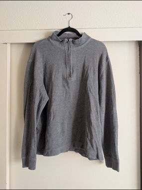 Men's Gray Quarter-Zip Sweater Pullover